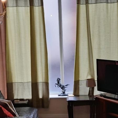 MeashamShakespeareアパートメント エクステリア 写真